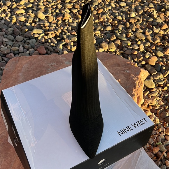 Teoy Dress Booties - Picture 8 of 9